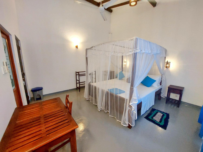 Bedroom 2, Sweden Inn Guesthouse, Hikkaduwa