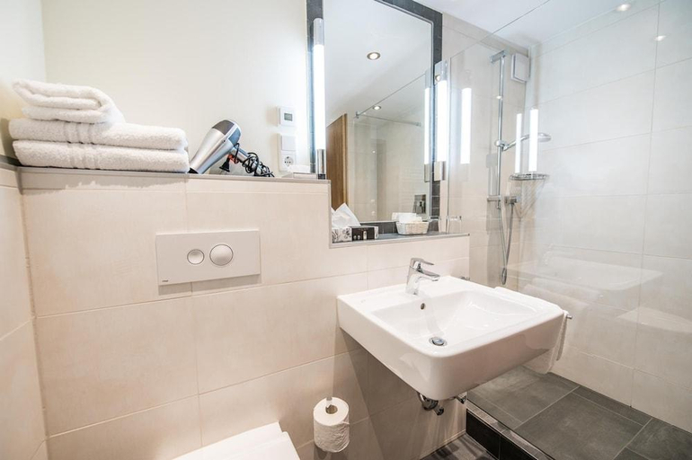 Bathroom 5, Hanses-Bräutigam, Hochsauerlandkreis