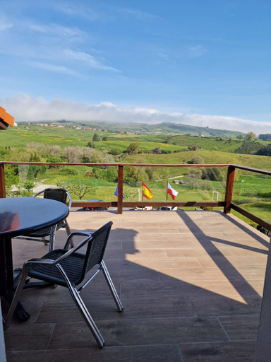 Others 5, Apartamentos Viñas, Cantabria