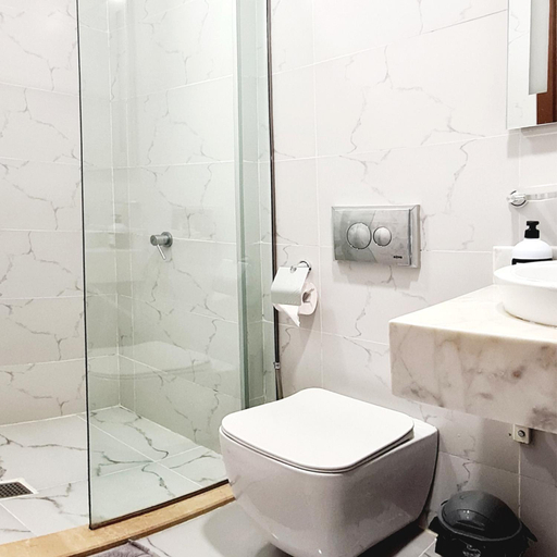Others 5, Cozy Excellent Apt. Stunning Sea Mountain Views, Batumi