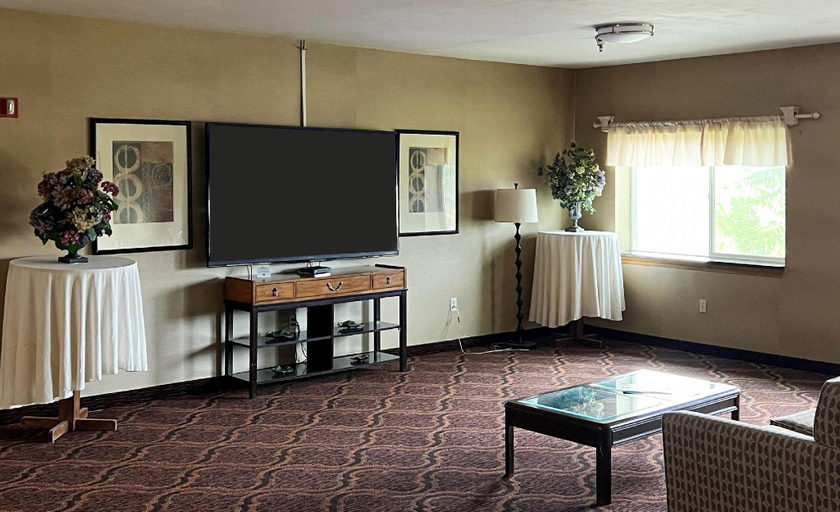 Public Area 3, Quality Inn & Suites Grants - I-40, Cibola