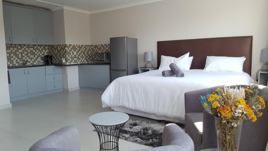 Others 2, Hayley's Place, City of Cape Town