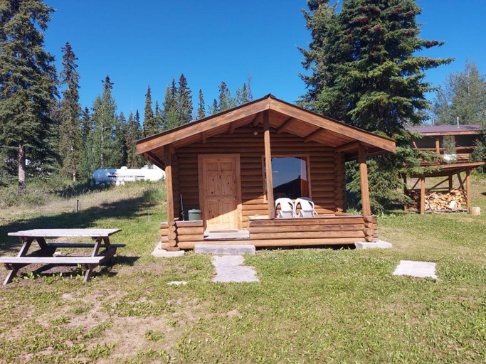 Others 2, Escott Bay Resort, Cariboo