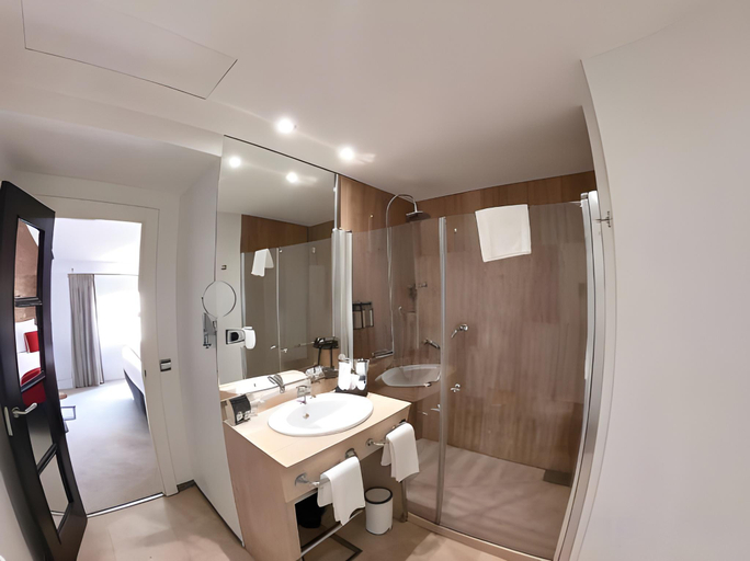 Bathroom 3, Mariposa Hotel, Málaga