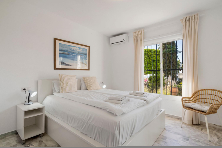 Bedroom 2, Amazing Pool and Garden Apartment by Costarentals - Ref 253, Málaga