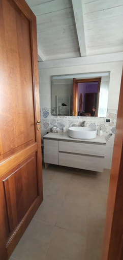 Others 4, Villa G&G, Vibo Valentia