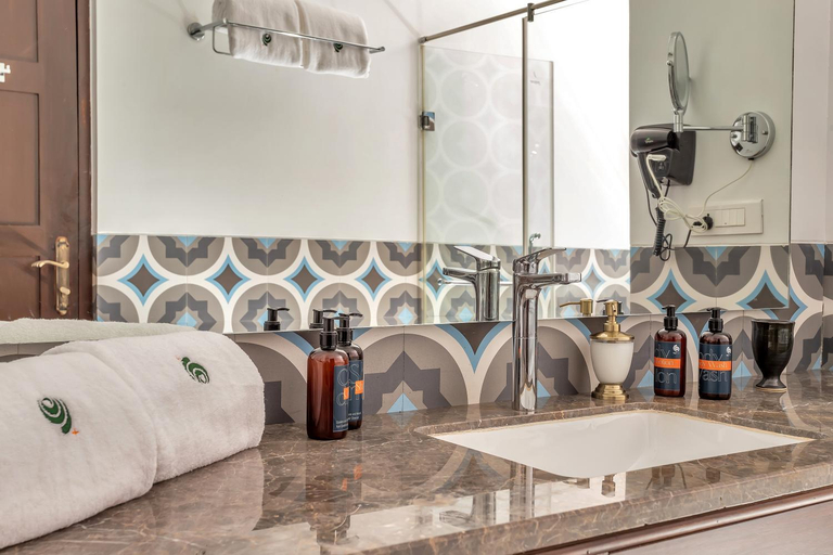 Bathroom 4, Stairway to Heaven -4  BHK Luxury Villa ,candolim, North Goa