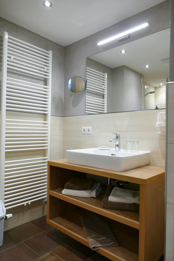 Bathroom 3, Haus Tirol, Schwaz