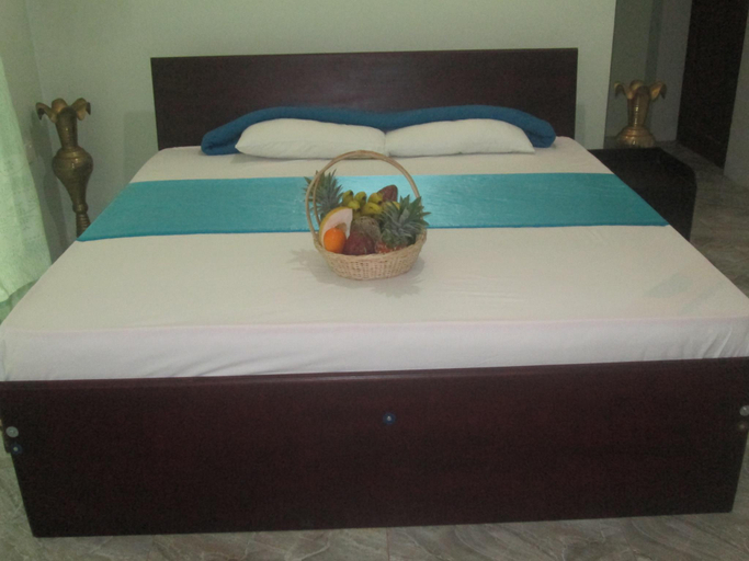 Bedroom 3, red letter hotel, Pathadumbara