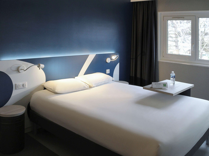 Bedroom 3, ibis Styles Beauvais (ex Mercure), Oise