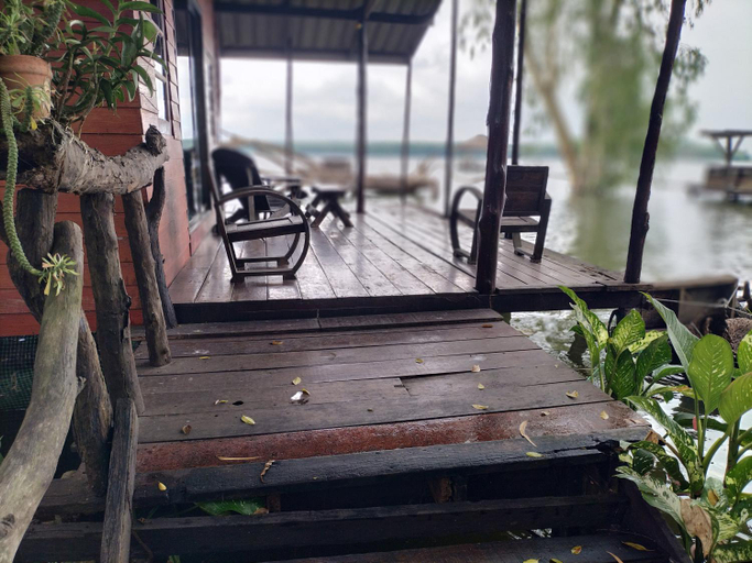 Others 5, Shamballa Dok krai, K. Nikhom Pattan