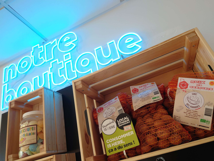 Food & Drinks 5, greet hotel Grenoble Centre Gare, Isère