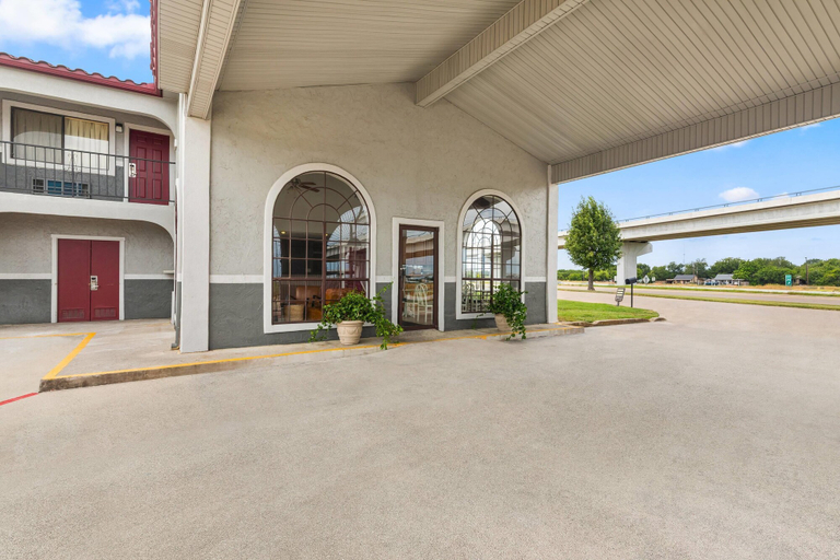 Exterior & Views 2, Econo Lodge Belton, Bell