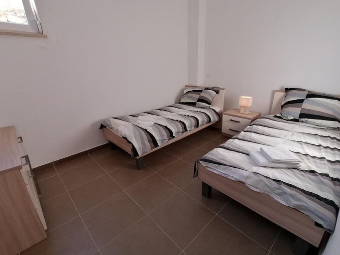 Bedroom 2, Apartment by the Beach in Dalmatia, Bilice
