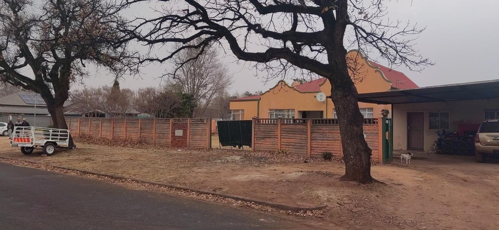 Others 3, Potch Guest House, Dr Kenneth Kaunda