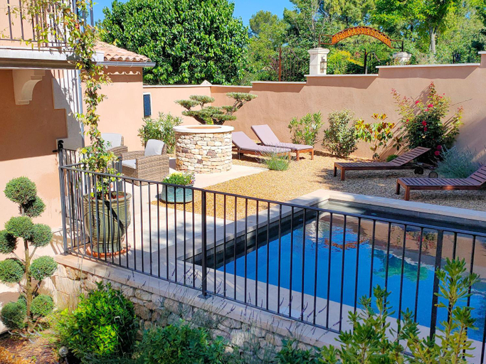 Others 2, Le mas de Roussillon chambre d'hotes, Vaucluse