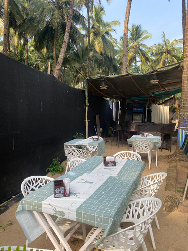 Food & Drinks 5, Tropical Bay, South Goa