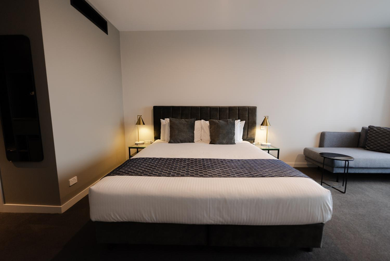 Bedroom 2, Mantra Tonsley Adelaide, Adelaide