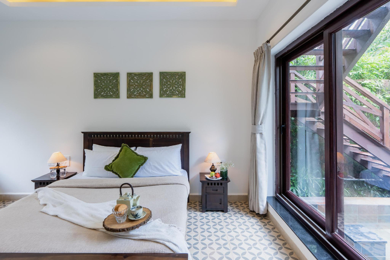 Bedroom 2, ELIVAAS 4 BHK with Pvt Pool & Entertainment Room - Indah, North Goa