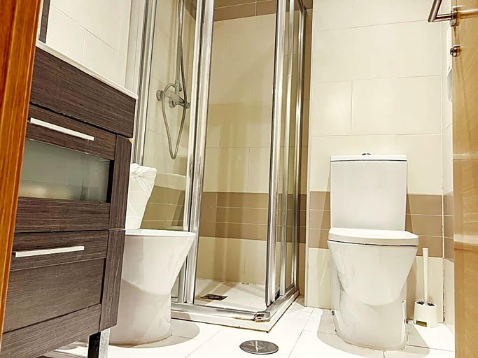 Bathroom 4, Wave Apartments, Alicante