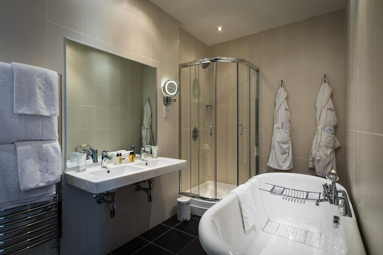 Bathroom 5, Atlantic Hotel Newquay, Cornwall