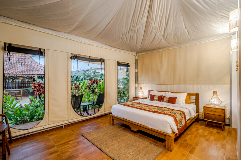 Paddy's Glamping Room Type - Glamp Tent Double Bed