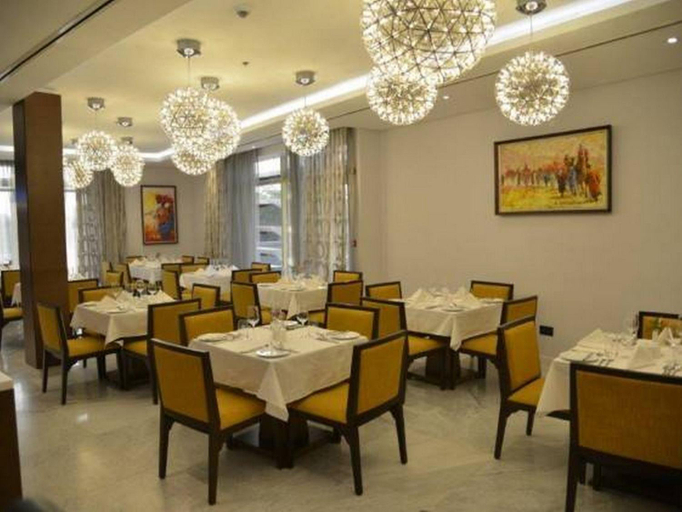 Food & Drinks 3, The Envoy Hotel and Suites, AbujaMun