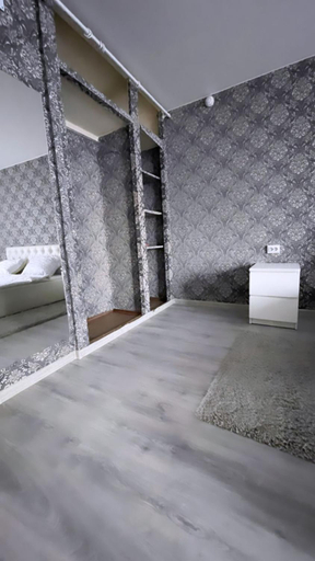 Bedroom 2, Local, Southern