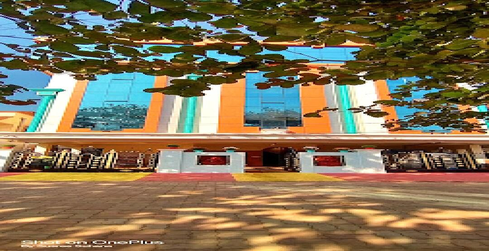 Others 5, Royal Chetan Inn, Cuttack