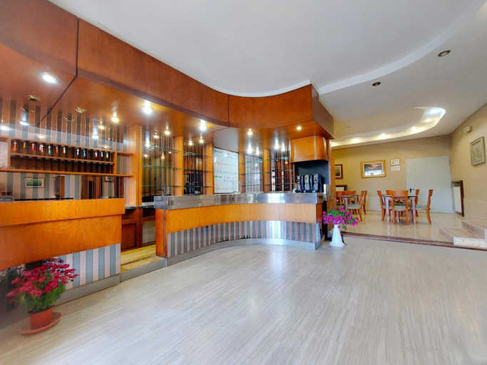 Food & Drinks 4, Lanka Hotel 2 stelle, Teramo