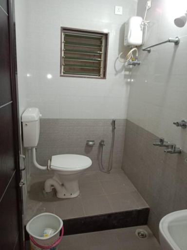 Bathroom 3, Goroomgo Green Akress Bhubaneswar, Khordha