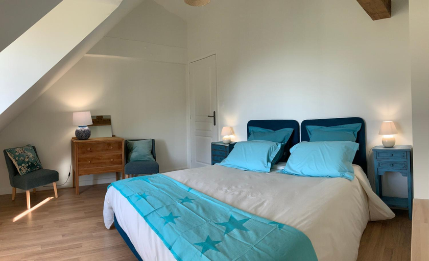 Bedroom 5, Le Plessis aux Oiseaux, Mayenne