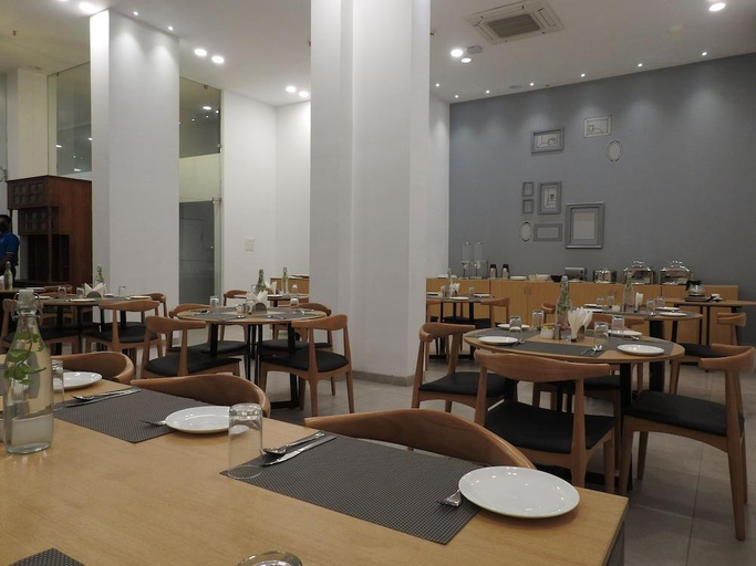 Food & Drinks 5, TGI Ameya Grand, North Goa