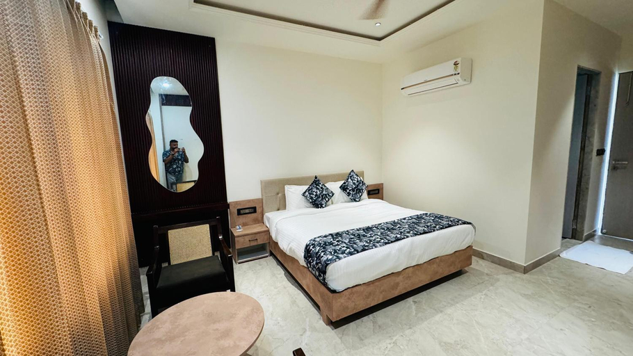 Bedroom, Akaya Hills, Udaipur