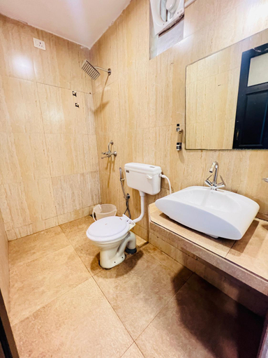 Bathroom 4, Abalone Resort, North Goa