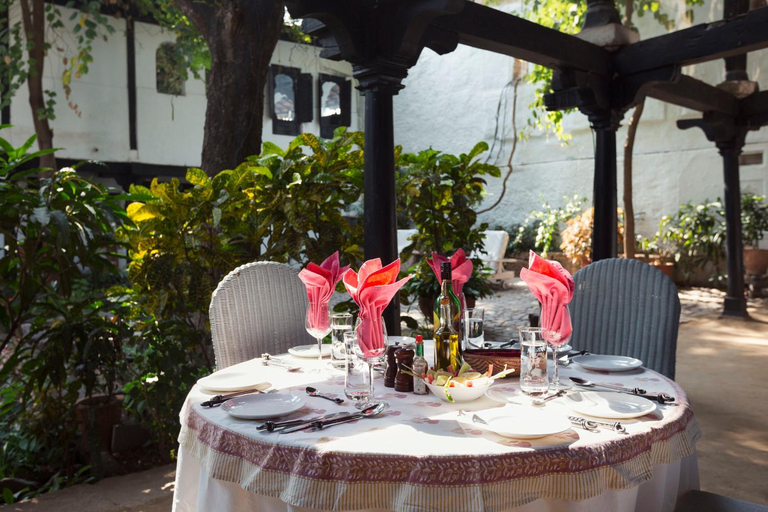 Food & Drinks 5, Ahilya Fort, West Nimar