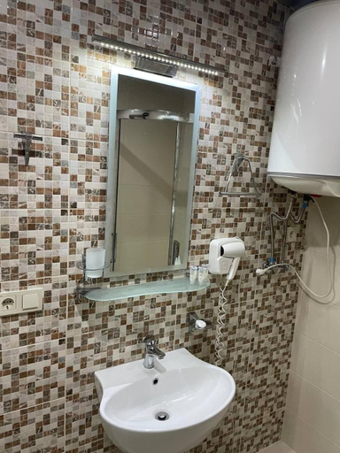 Bathroom 3, Silk Road Batumi, Batumi