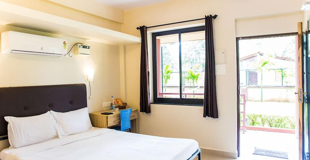 Bedroom 3, Lazy Frog Hotel, South Goa