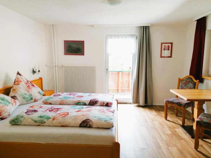 Bedroom, Sand 4, Reutte