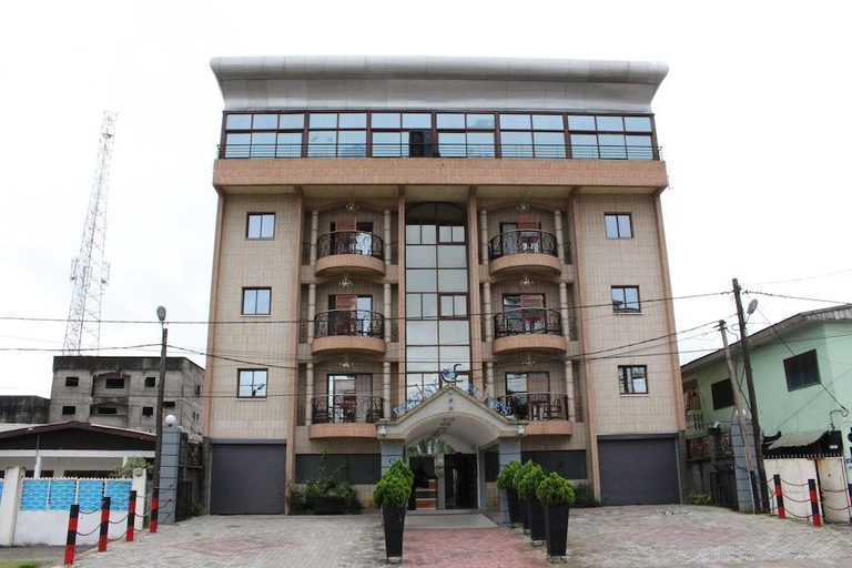 Exterior & Views, Particular Destiny Suites, Wouri
