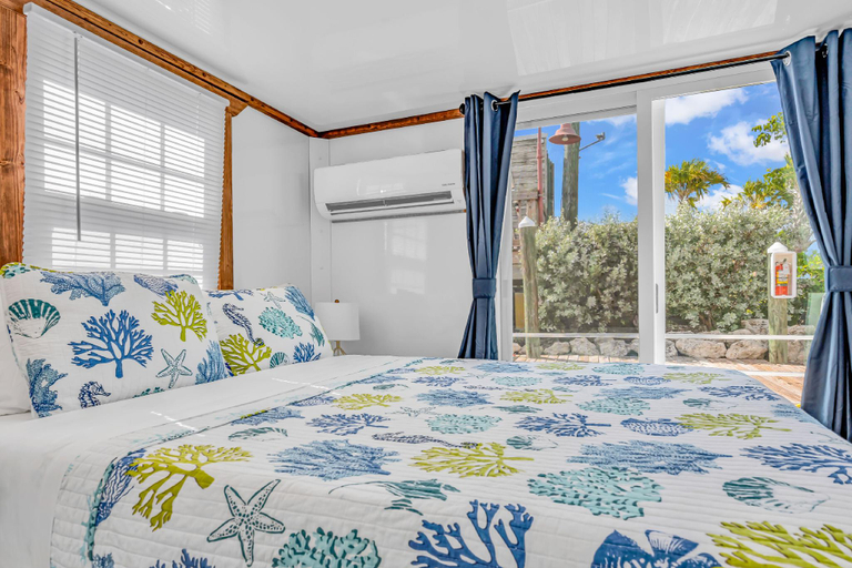 Bedroom 2, Coconut Cay Marina & RV Park, Monroe