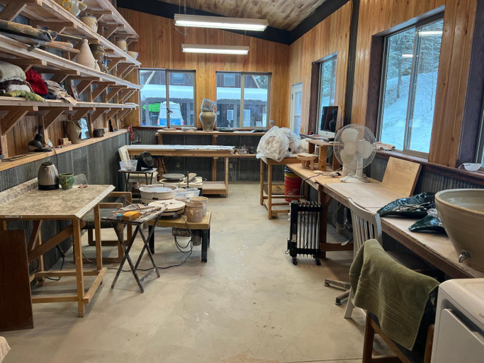 Food & Drinks 3, Art Escape Pottery Retreat - Studio Apartment, Flathead