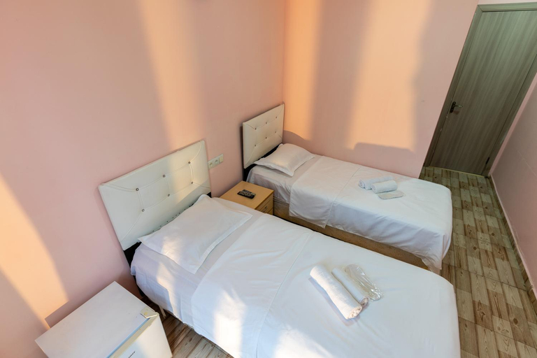 Bedroom 2, Hotel Ponto Vechio, Batumi