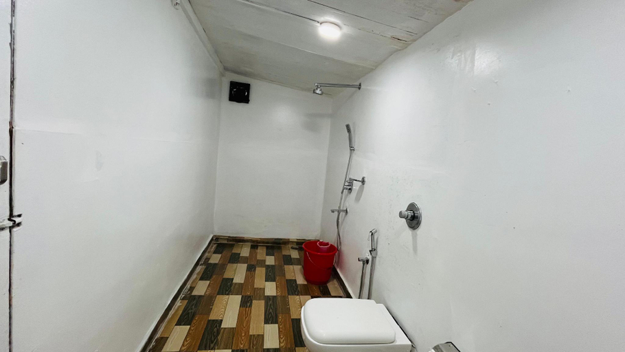 Bathroom 3, Palolem Luxuries Beach Cottages