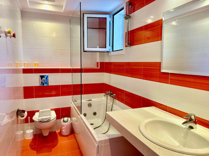 Bathroom 3, Hotel Apartments Panorama, Peloponnese