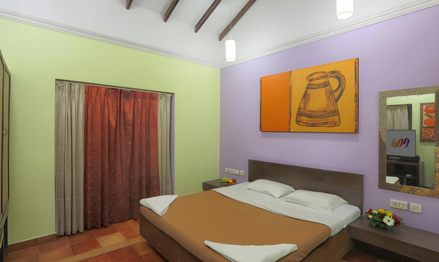 Bedroom, Miramar Residency, North Goa