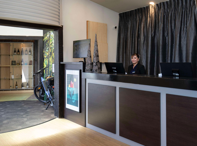 Public Area 3, Scenic Hotel Punakaiki, Buller