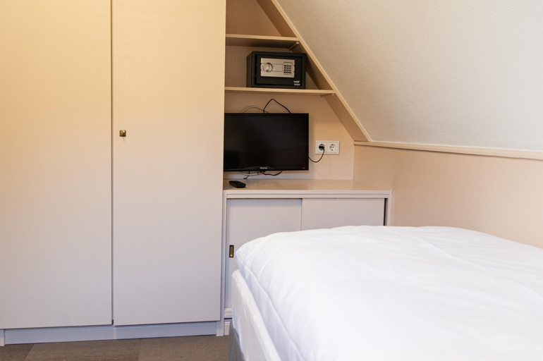 Bedroom 2, Forellenhof Wald- und Wiesenquartier, Siegen-Wittgenstein