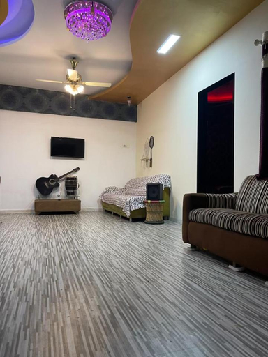Others 4, Humdum Holiday Homes 1, Raigarh
