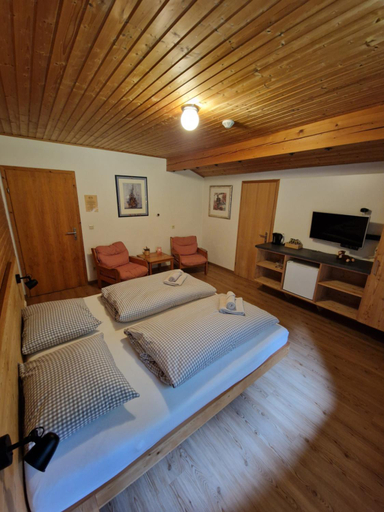 Bedroom 2, Pension Barenwirt, Innsbruck Land